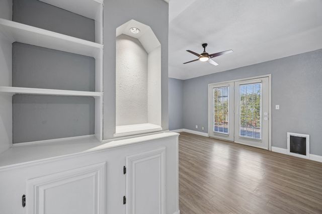 5639 Centeridge Drive, Dallas, TX 75249