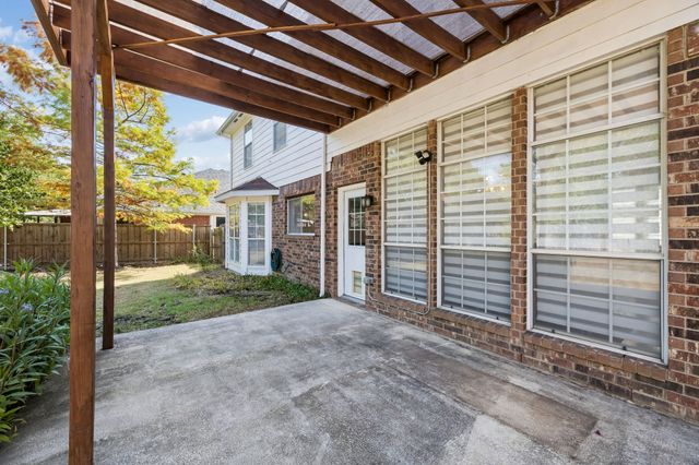 5639 Centeridge Drive, Dallas, TX 75249
