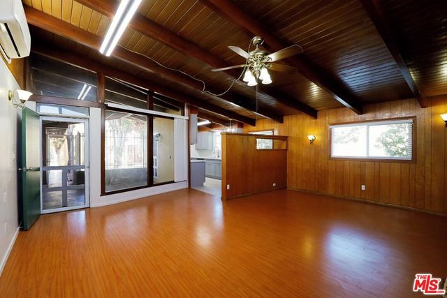 1022 S Fir Avenue, Inglewood, CA 90301