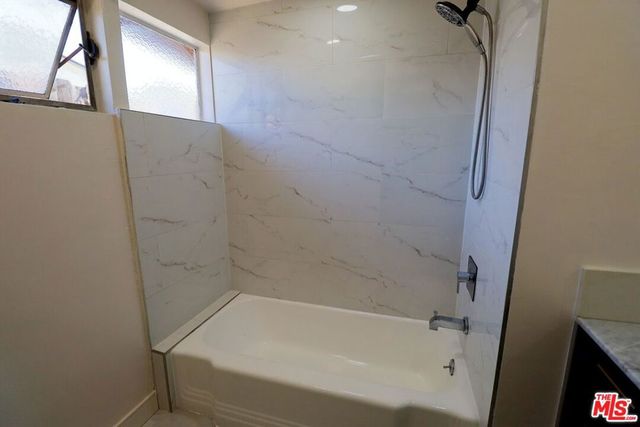 1022 S Fir Avenue, Inglewood, CA 90301