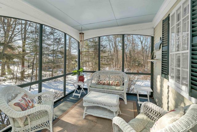 27 Wentworth Avenue, Laconia, NH 03246