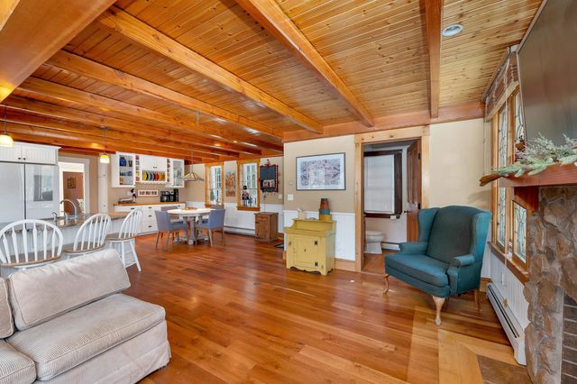 27 Wentworth Avenue, Laconia, NH 03246