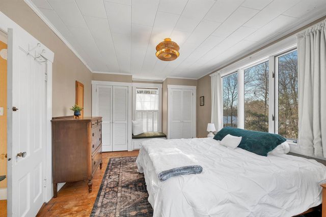 27 Wentworth Avenue, Laconia, NH 03246