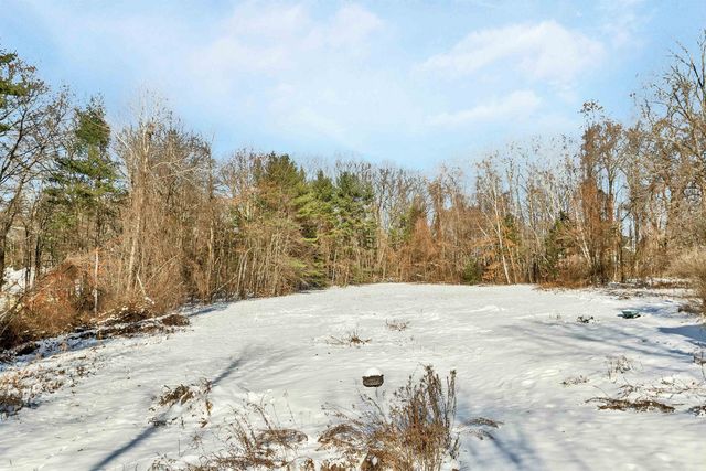 27 Wentworth Avenue, Laconia, NH 03246