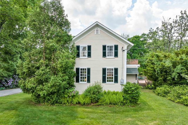 27 Wentworth Avenue, Laconia, NH 03246