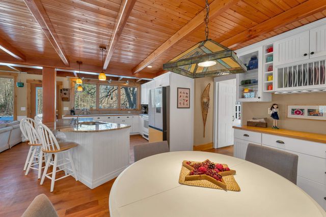 27 Wentworth Avenue, Laconia, NH 03246