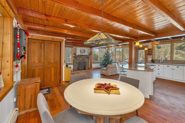 27 Wentworth Avenue, Laconia, NH 03246