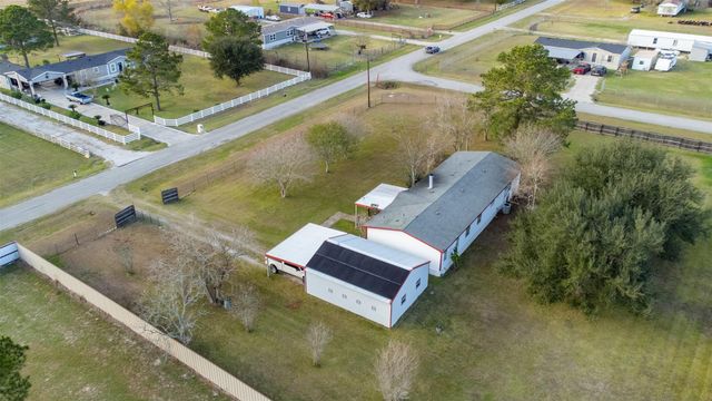 25 County Road 6022b, Dayton, TX 77535