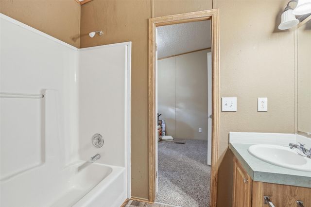 25 County Road 6022b, Dayton, TX 77535