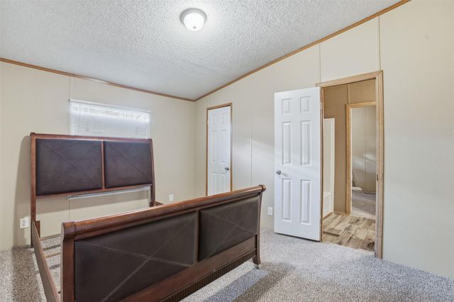 25 County Road 6022b, Dayton, TX 77535