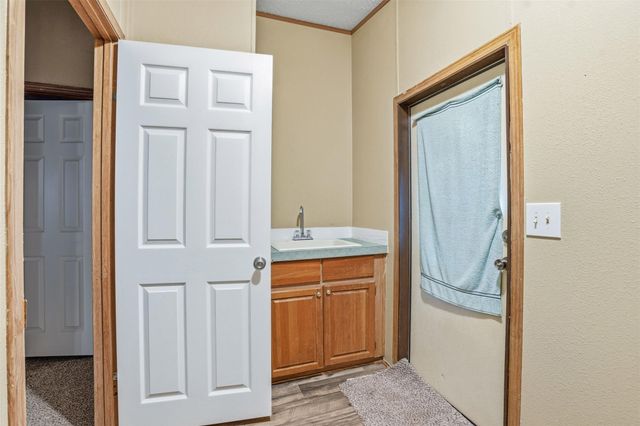 25 County Road 6022b, Dayton, TX 77535