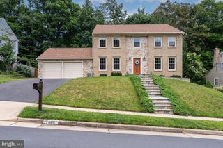 7409 SHADY PALM DR, Springfield, VA 22153