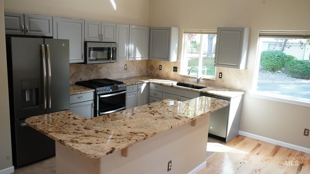 6032 N Cobbler Ln, Garden City, ID 83703 photo 5