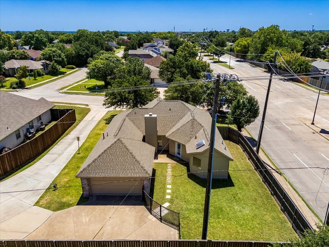 3401 Locust Street, Rowlett, TX 75089