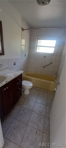 68 S Columbus Street, Beverly Hills, FL 34465