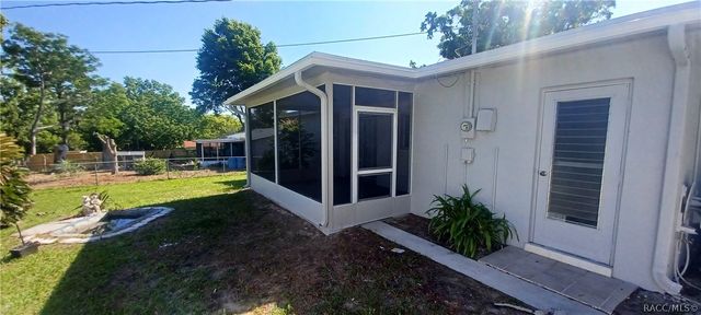 68 S Columbus Street, Beverly Hills, FL 34465