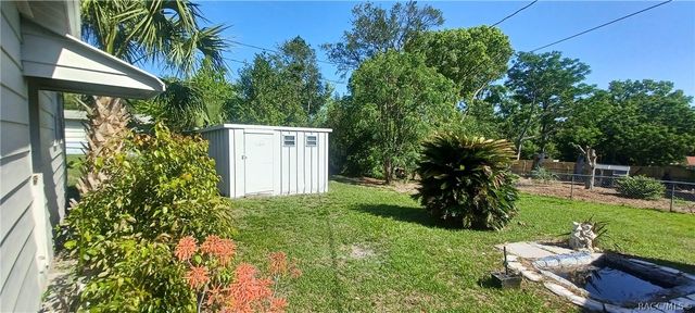 68 S Columbus Street, Beverly Hills, FL 34465