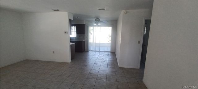 68 S Columbus Street, Beverly Hills, FL 34465