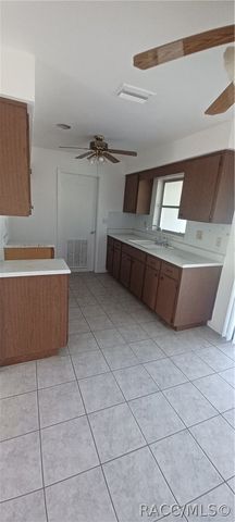 68 S Columbus Street, Beverly Hills, FL 34465