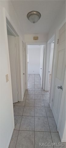 68 S Columbus Street, Beverly Hills, FL 34465