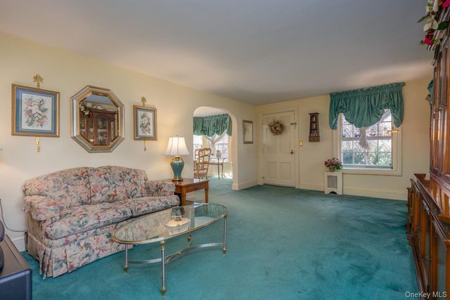 16 and 16A Brook Street, Suffern, NY 10901