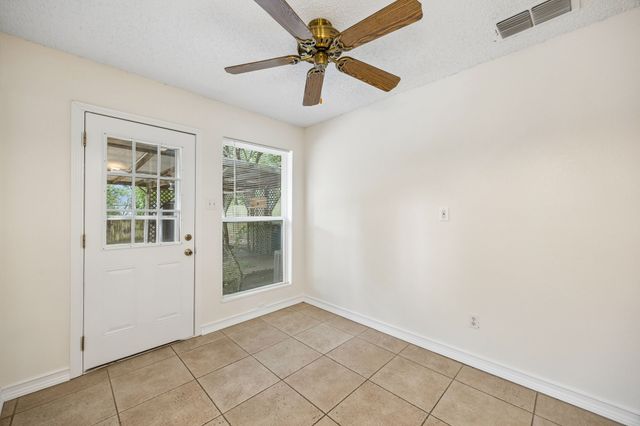 118 E Denton Drive, Euless, TX 76039