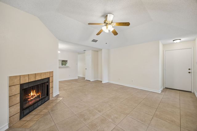 118 E Denton Drive, Euless, TX 76039