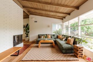 550 Arch Place, Glendale, CA 91206