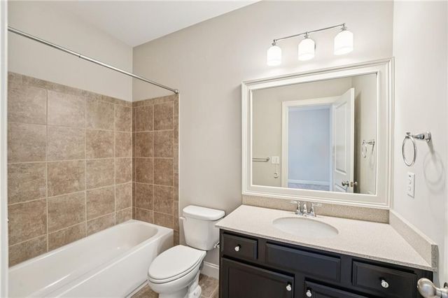 373 Glynnwilde NW Drive, Marietta, GA 30064