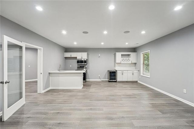 373 Glynnwilde NW Drive, Marietta, GA 30064