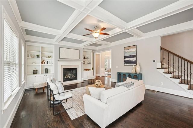 373 Glynnwilde NW Drive, Marietta, GA 30064