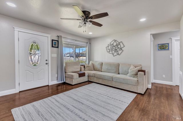 100 webster St, Vallejo, CA 94591