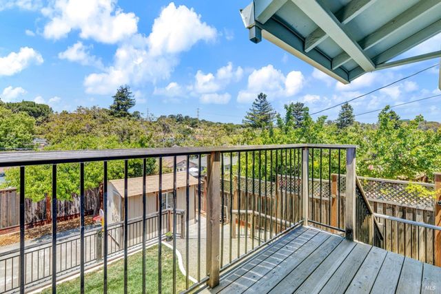 100 webster St, Vallejo, CA 94591