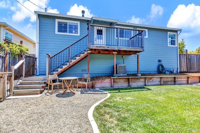 100 webster St, Vallejo, CA 94591