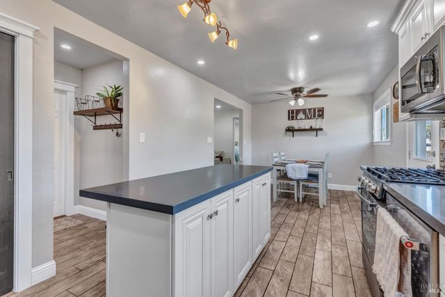 100 webster St, Vallejo, CA 94591