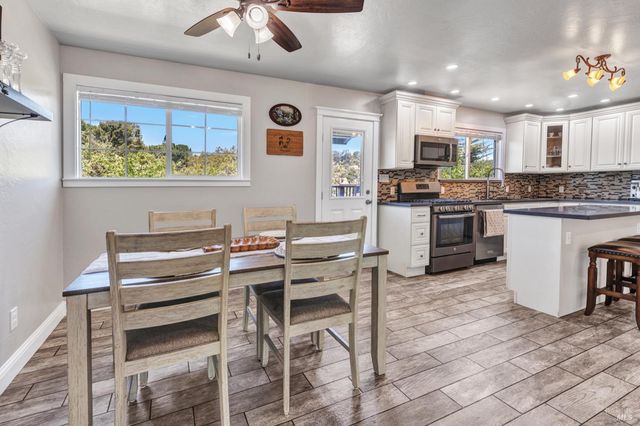 100 webster St, Vallejo, CA 94591
