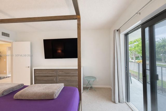 4013 N Ocean Dr 108, Lauderdale By The Sea, FL 33308