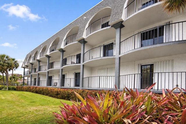 4013 N Ocean Dr 108, Lauderdale By The Sea, FL 33308