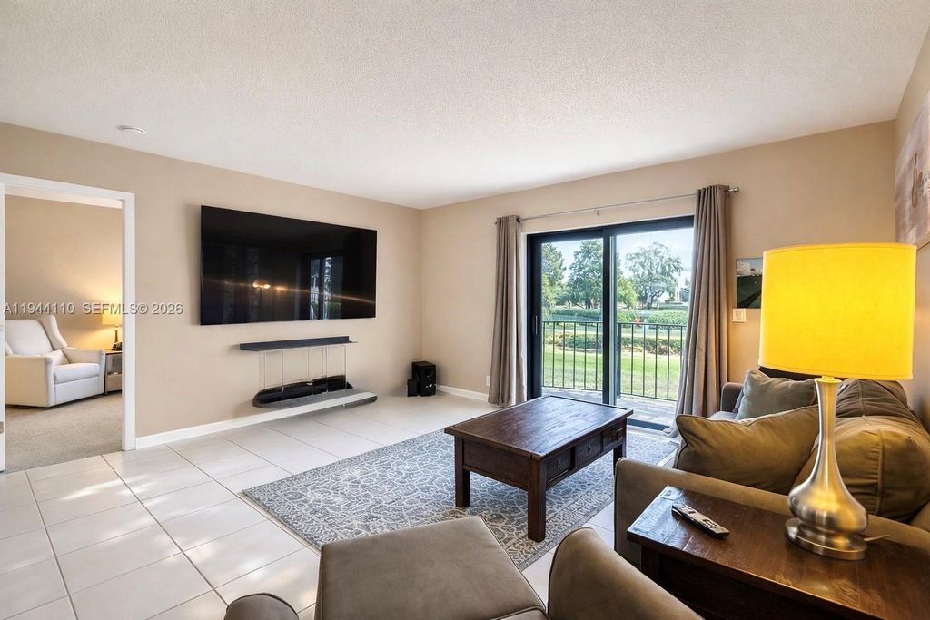 4013 N Ocean Dr 108, Lauderdale By The Sea, FL 33308