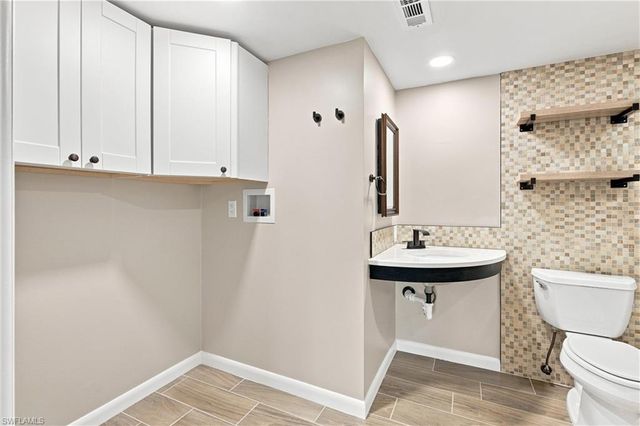 1000 Manatee RD A102, Naples, FL 34114