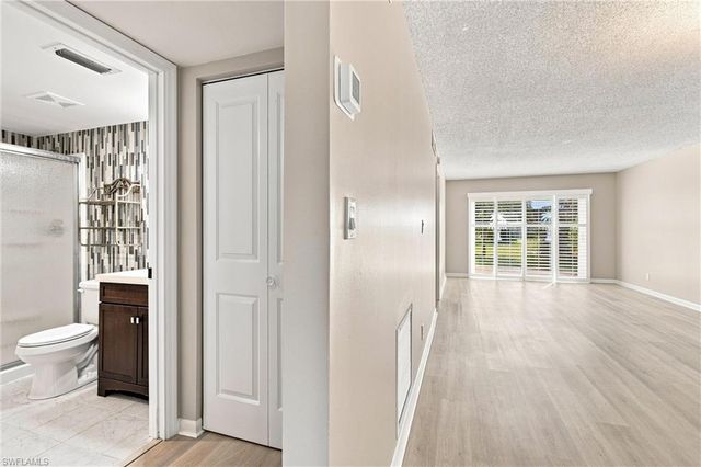 1000 Manatee RD A102, Naples, FL 34114