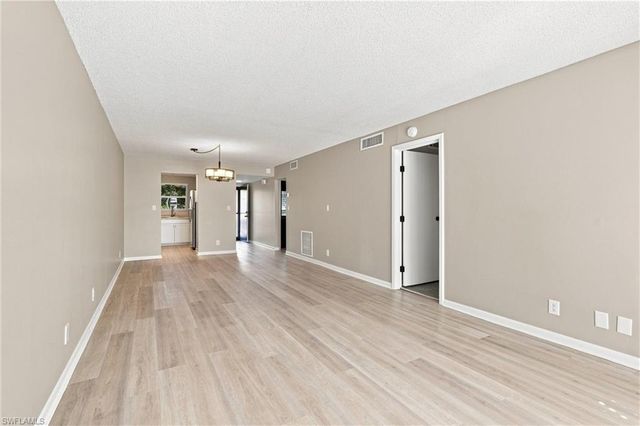 1000 Manatee RD A102, Naples, FL 34114