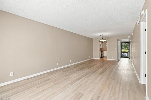 1000 Manatee RD A102, Naples, FL 34114