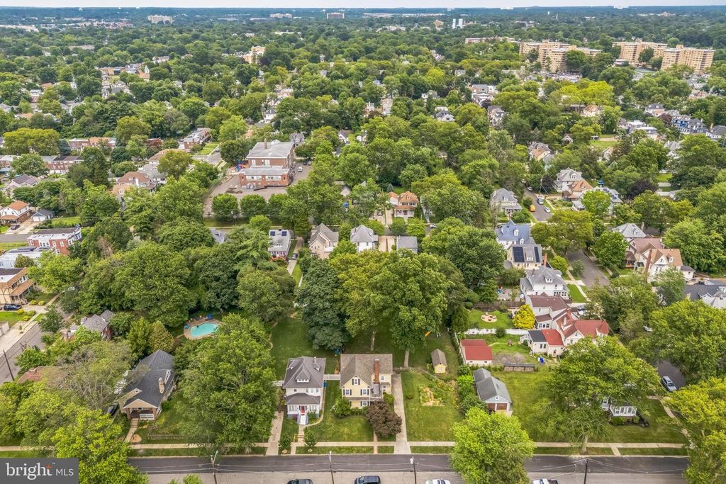 421 SLOAN AVE, Collingswood, NJ 08107