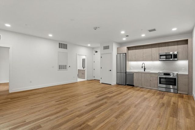 4315 S Congress Ave 230, Austin, TX 78745