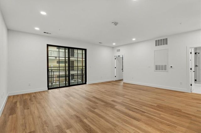 4315 S Congress Ave 230, Austin, TX 78745