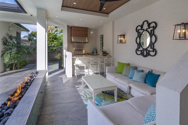 851 PARK LAKE COURT, Orlando, FL 32803