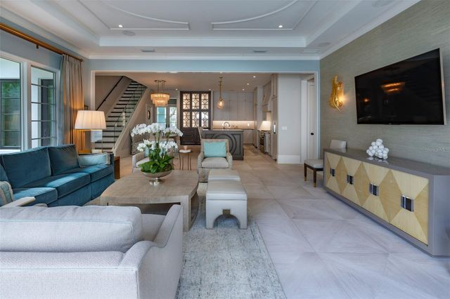 851 PARK LAKE COURT, Orlando, FL 32803