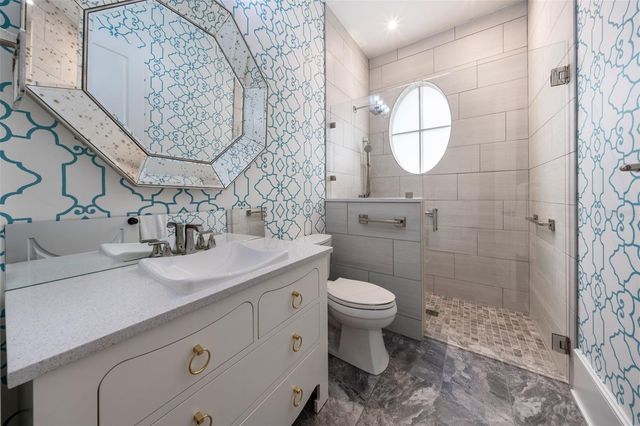 851 PARK LAKE COURT, Orlando, FL 32803