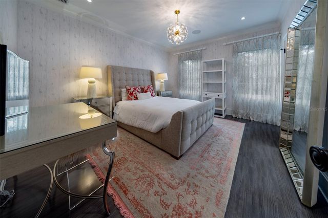 851 PARK LAKE COURT, Orlando, FL 32803